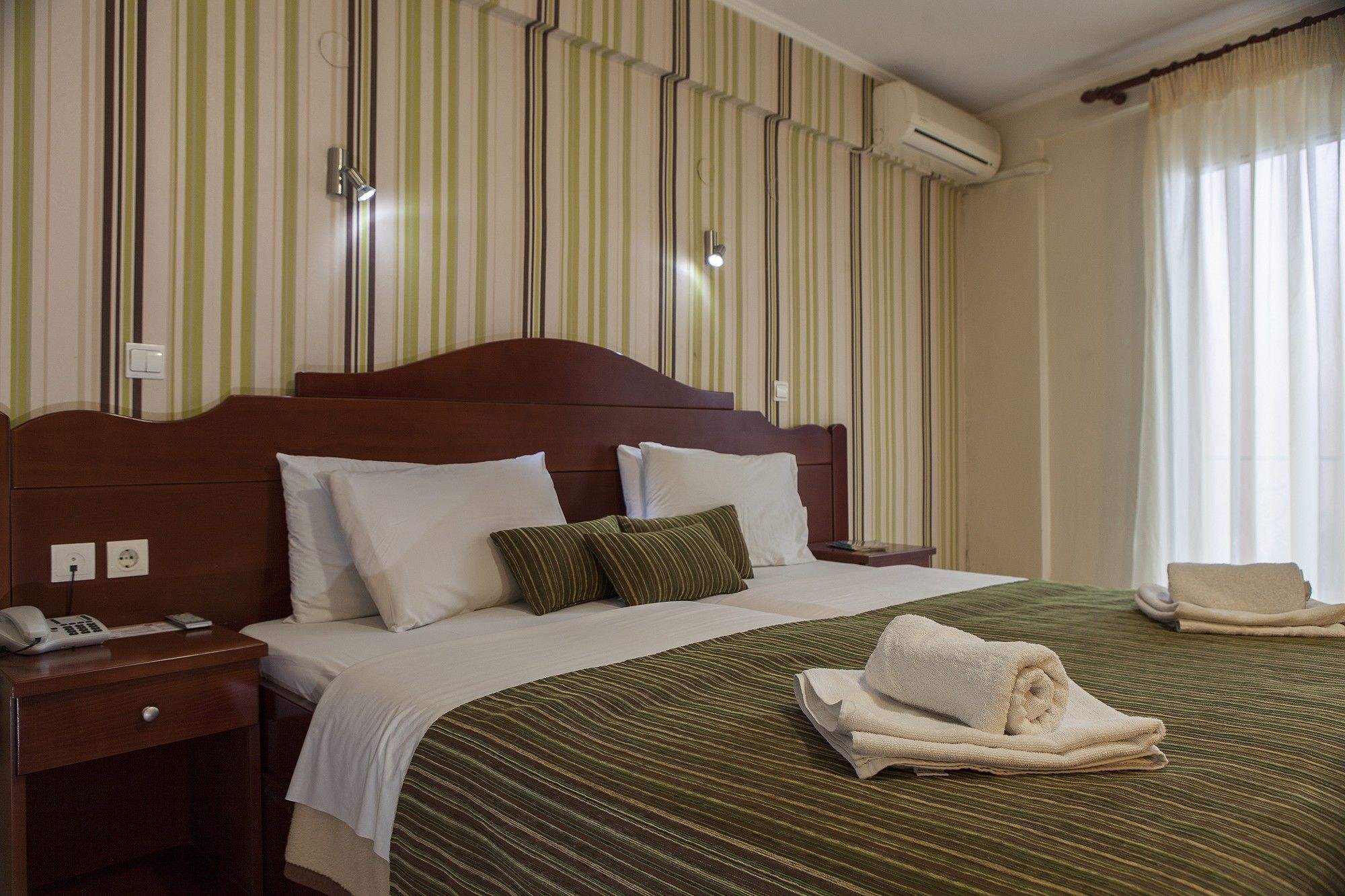 Akti Hotel Ioannina Eksteriør billede